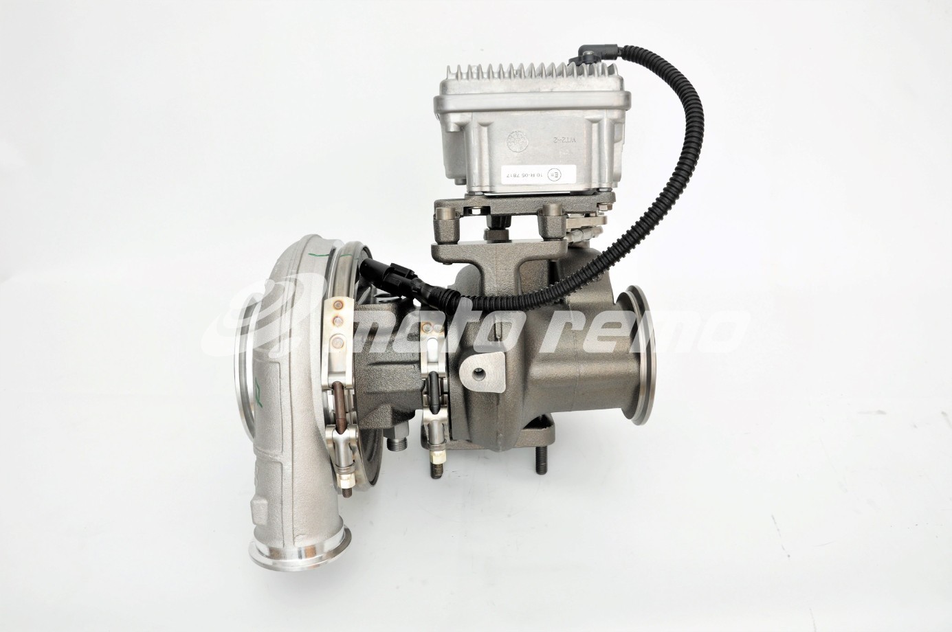 Turbosprężarka 12739700015 A9360901680, A9360904780, A9360905680, A9360901880, A9360904880, A9360905780, A9360901980, A9360904980, A9360905880, A 936 090 16 80, A 936 090 47 80, A 936 090 56 80, A 936